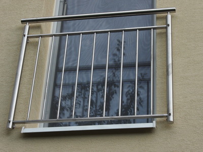 Nerezové zábradlí Francouzského okna